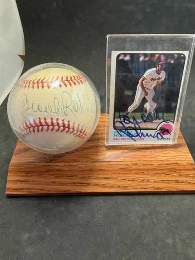 Brooks Robinson Autographed Baseball and Baseball Card: Brook Robinson signed Rawlings baseball and baseball card. No COA and card unsigned and ungraded. Robinson played for the Baltimore Orioles and is a Hall of Fame Player. Measures 7" x 3.75" x 5.5".