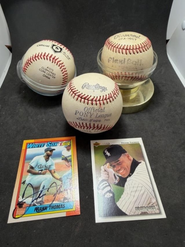Lot of Baseball Memorabilia Frank Thomas White Sox: Lot of baseball memorabilia. 1) Signed White Sox Frank Thomas Topps baseball card #414. 2) Unsigned Frank Thomas card # 166. 3) Wilson leather baseball A1075. 4) Rawlings leather baseball - official P