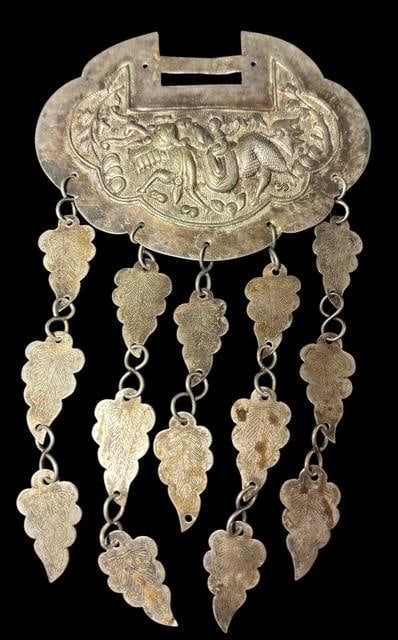 Old Silver Tibetan Silver Text Lock Pendant (1 of 2)