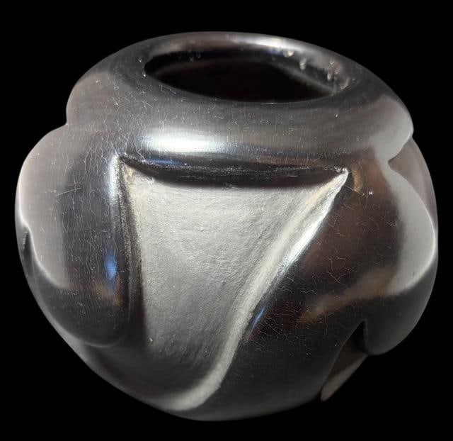 Anita Suazo Santa Clara Blackware Pottery Bowl (1 of 3)