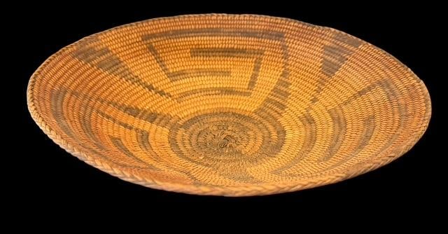 Old Native American Pima Handwoven Basket (1 of 5)