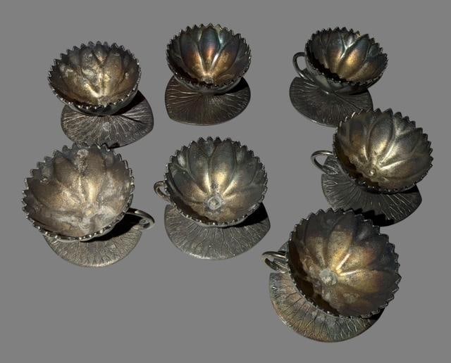 Rare 19th Century Meridian Silverplate Salt Cellar Collection Lilypads (1 of 3)