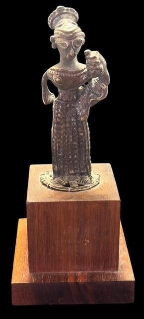Rare Old Ethiopian Coptic Church Madona (Madonna) and Child Statue (1 of 3)