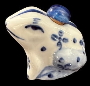 Chinese Porcelain Signed Frog Snuff Bottle (1 of 3)