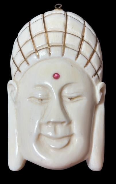 Chinese Bone Dehua Pendant with Ruby and Gilt Gold Inlay (1 of 2)