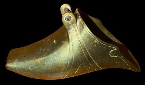 Single Brass Conquistador Stirrup (1 of 3)