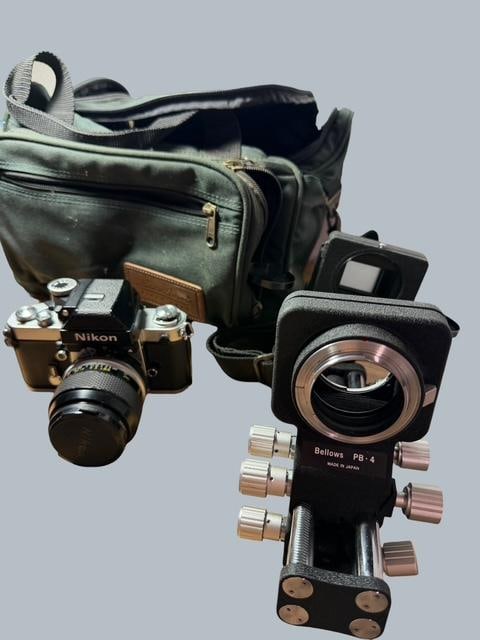 Nikon 35mm Camera, Lens and Case (1 of 4)