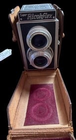 Super Ricoh Flex Double Lens Camera (1 of 3)