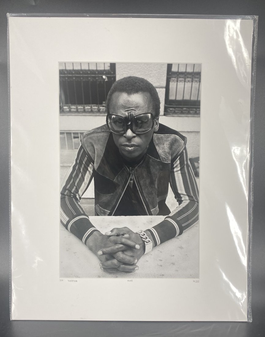 Don Hunstein Miles L/E Photo COA Numbered Miles Davis: Photographer: Don Hunstein Title: Miles Celebrity: Miles Davis Certificate of Authenticity from YellowKorner affixed to the back Matted Dimensions: 16 x 20 Protected with Clear Mylar Sleeve (as pictur
