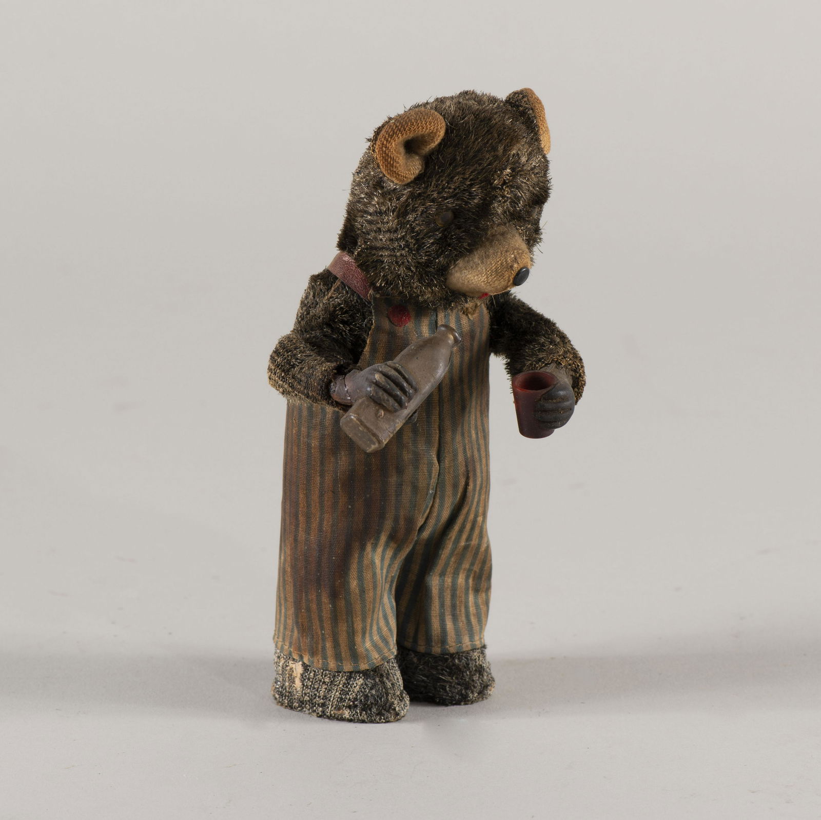 Mechanical toy bartendar or milk advertisement (1 of 4)