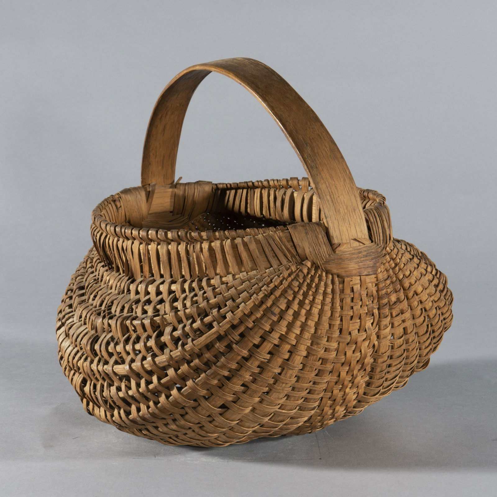 Antique Oak Split Buttocks Basket (1 of 4)