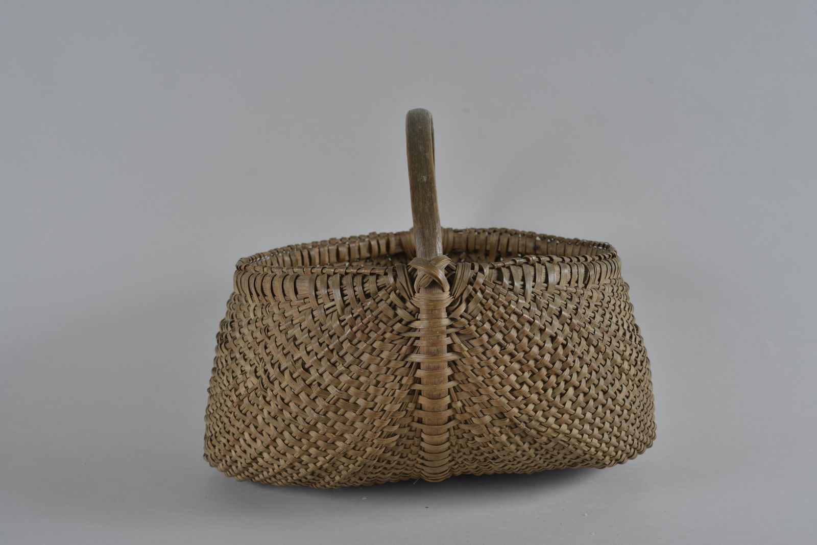 Antique Southern Oak Split Basket (1 of 4)