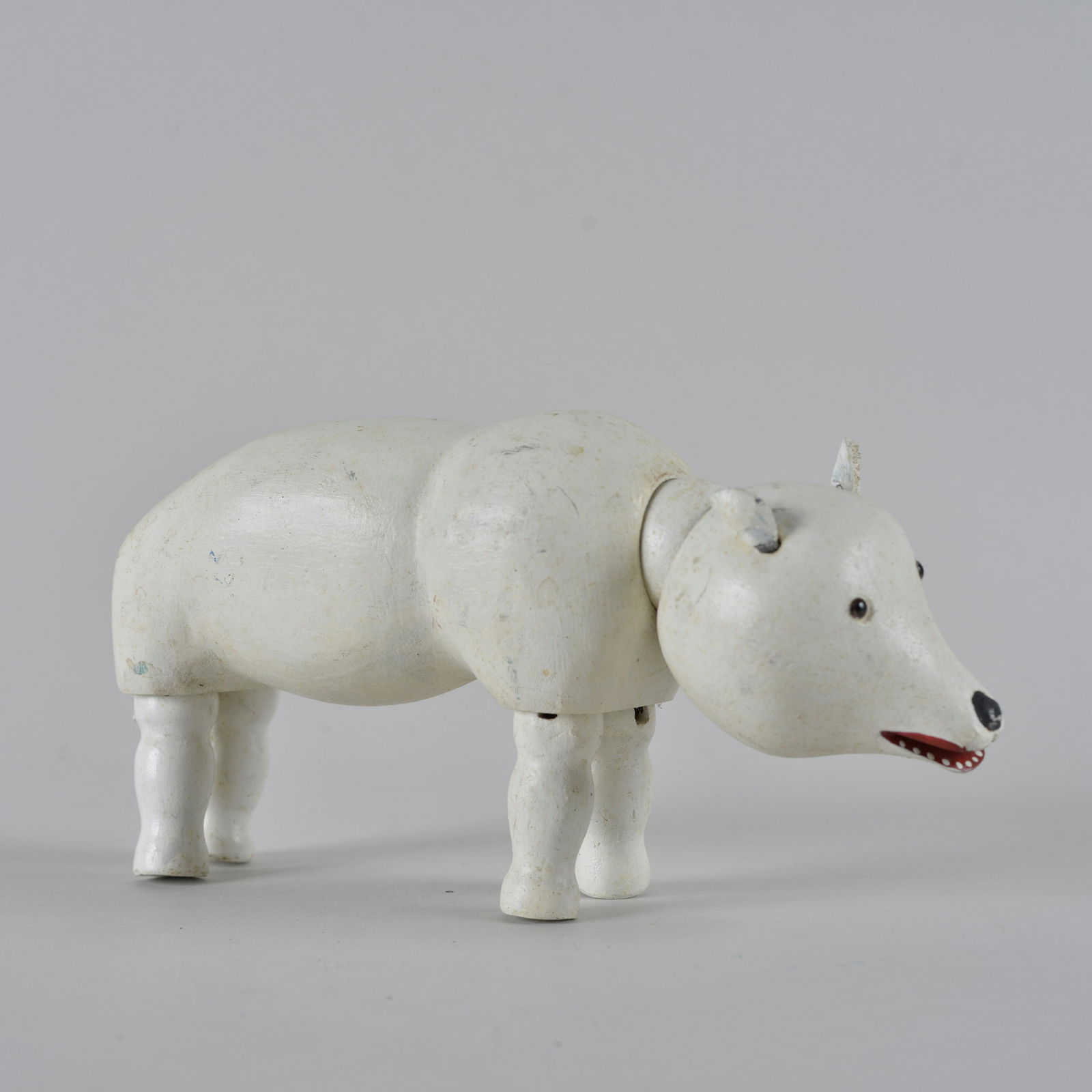 Qunicy Sarborough Folk Art Shonhut Polar Bear (1 of 7)