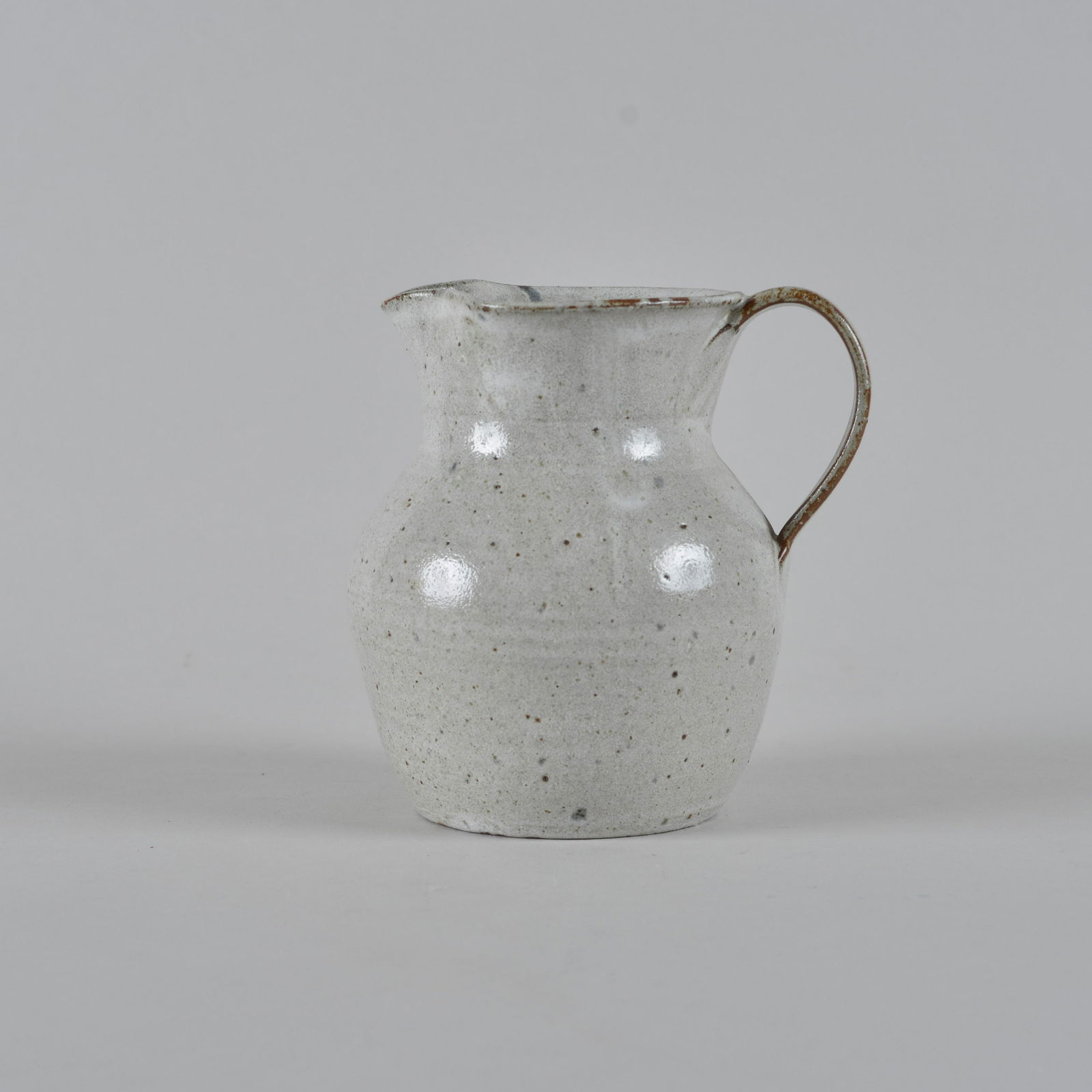 Teague pottery pitcher (1 of 4)