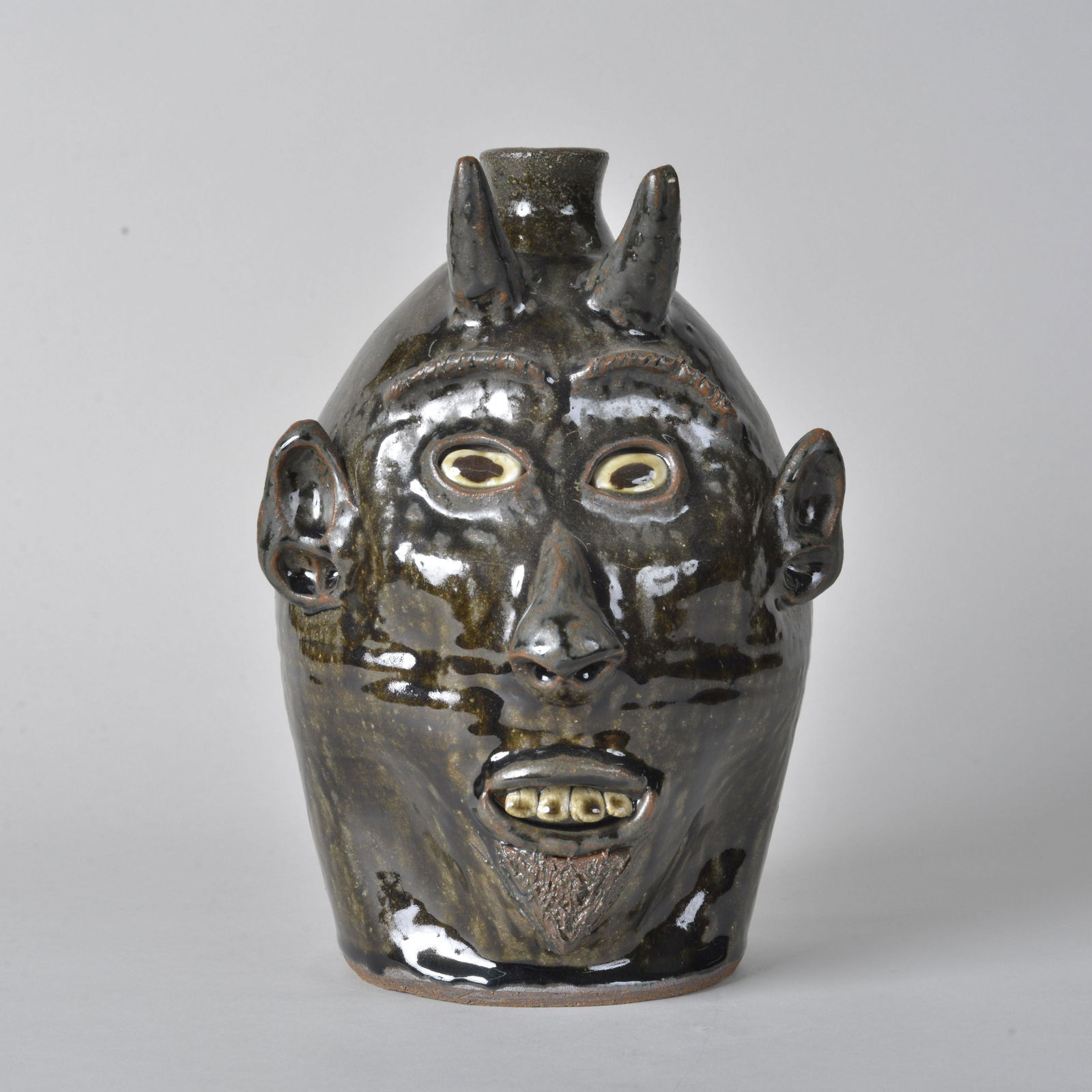Warren Welch Devil Face Jug (1 of 6)