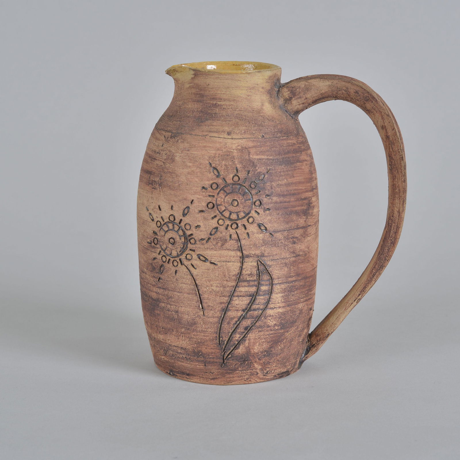 Mid Century Studio Pottery Tankered (1979) (1 of 7)