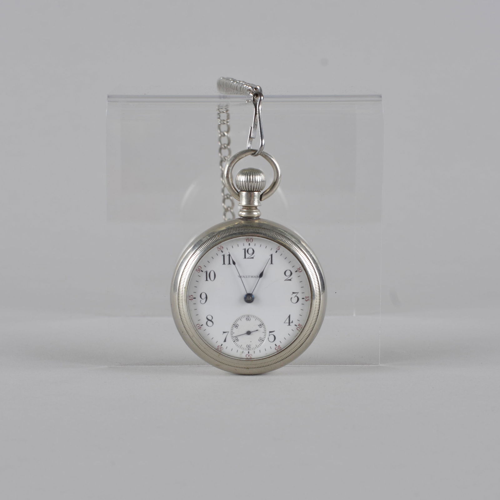 American Waltham Watch co. Pocket Watch (1 of 4)