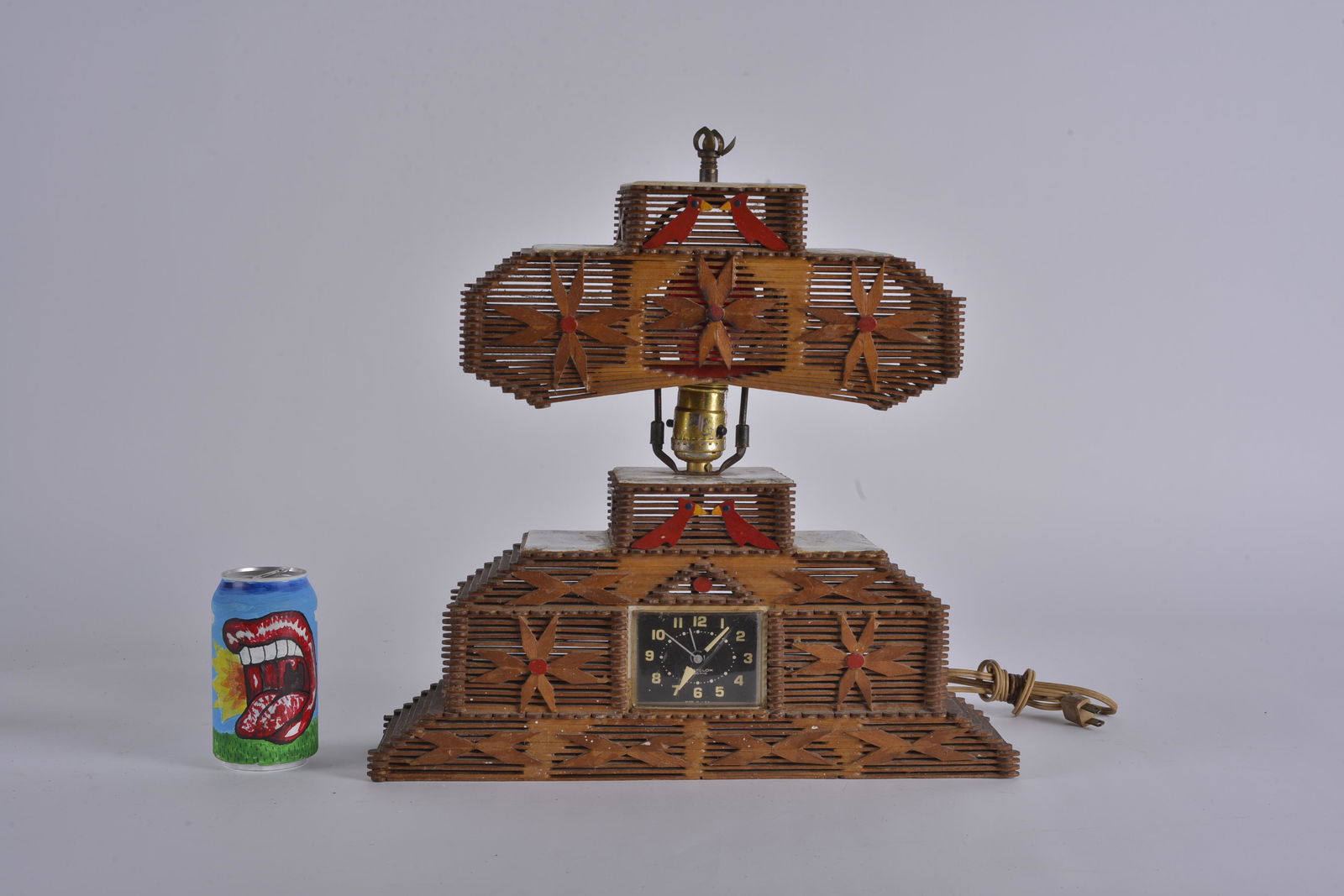 Popsicle Stick Tramp Art Lamp (1 of 5)