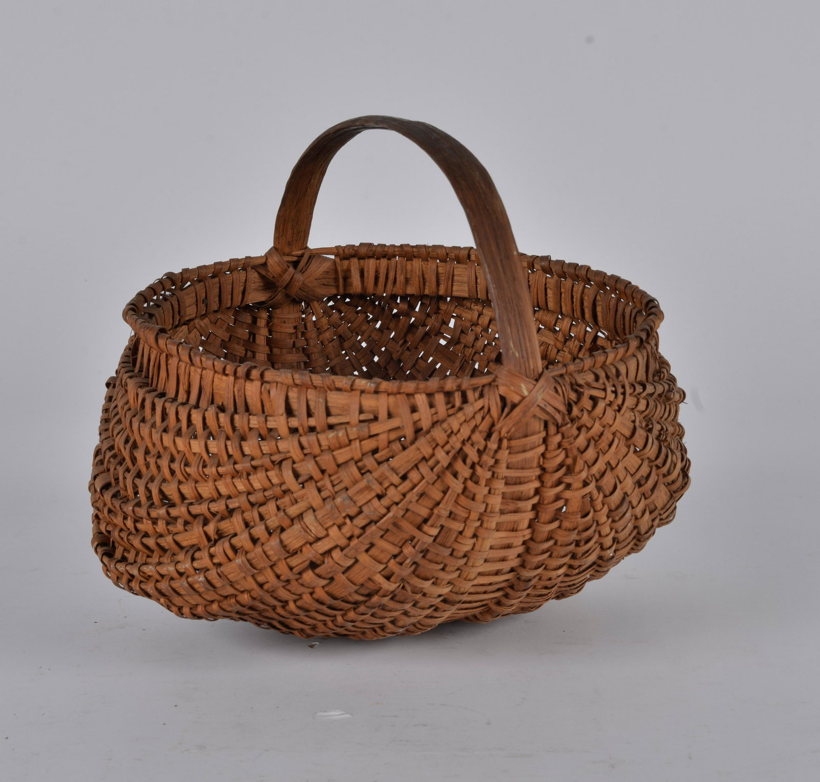 Oak Split Buttocks Egg Basket (1 of 4)