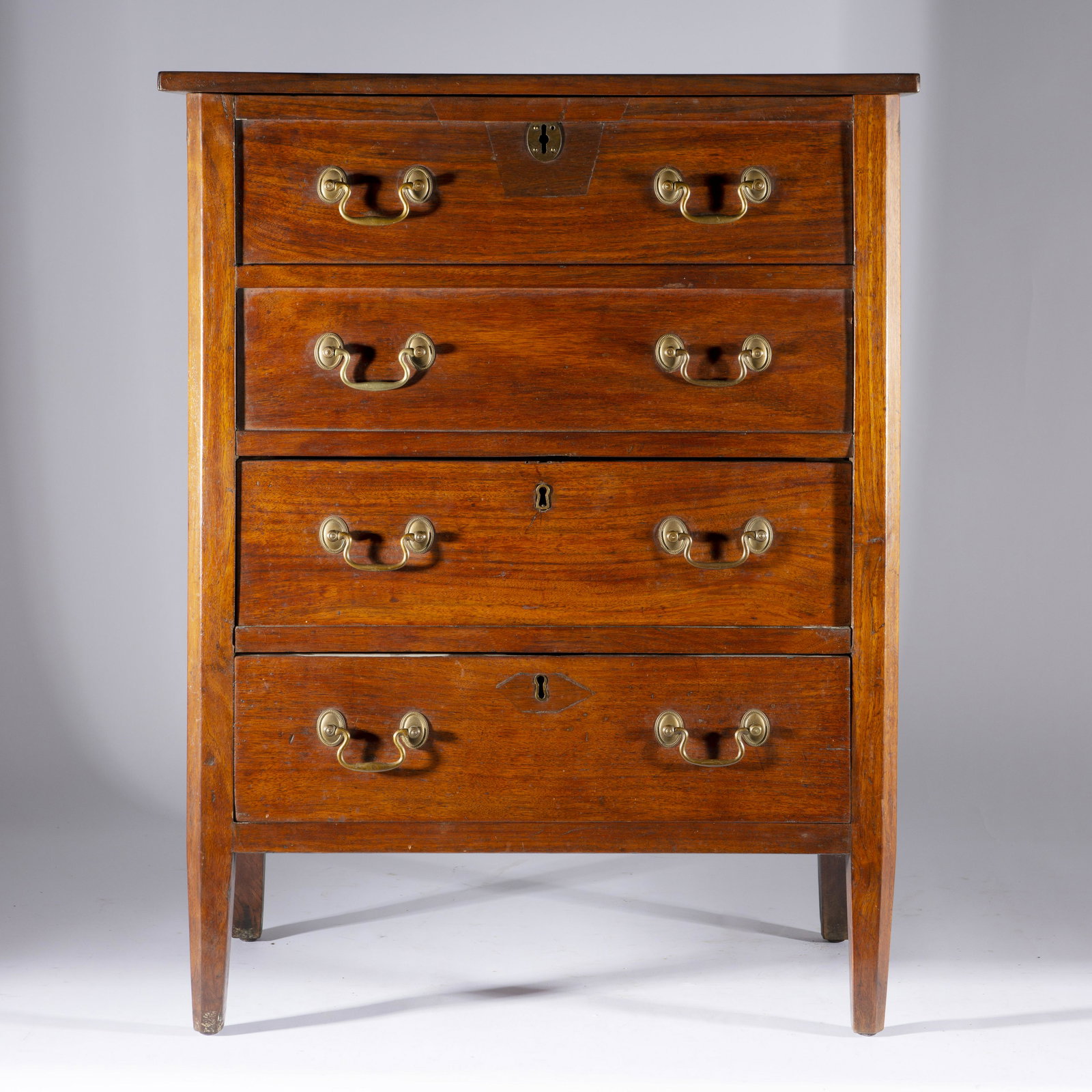 Virginia Walnut Cellerette (1 of 11)