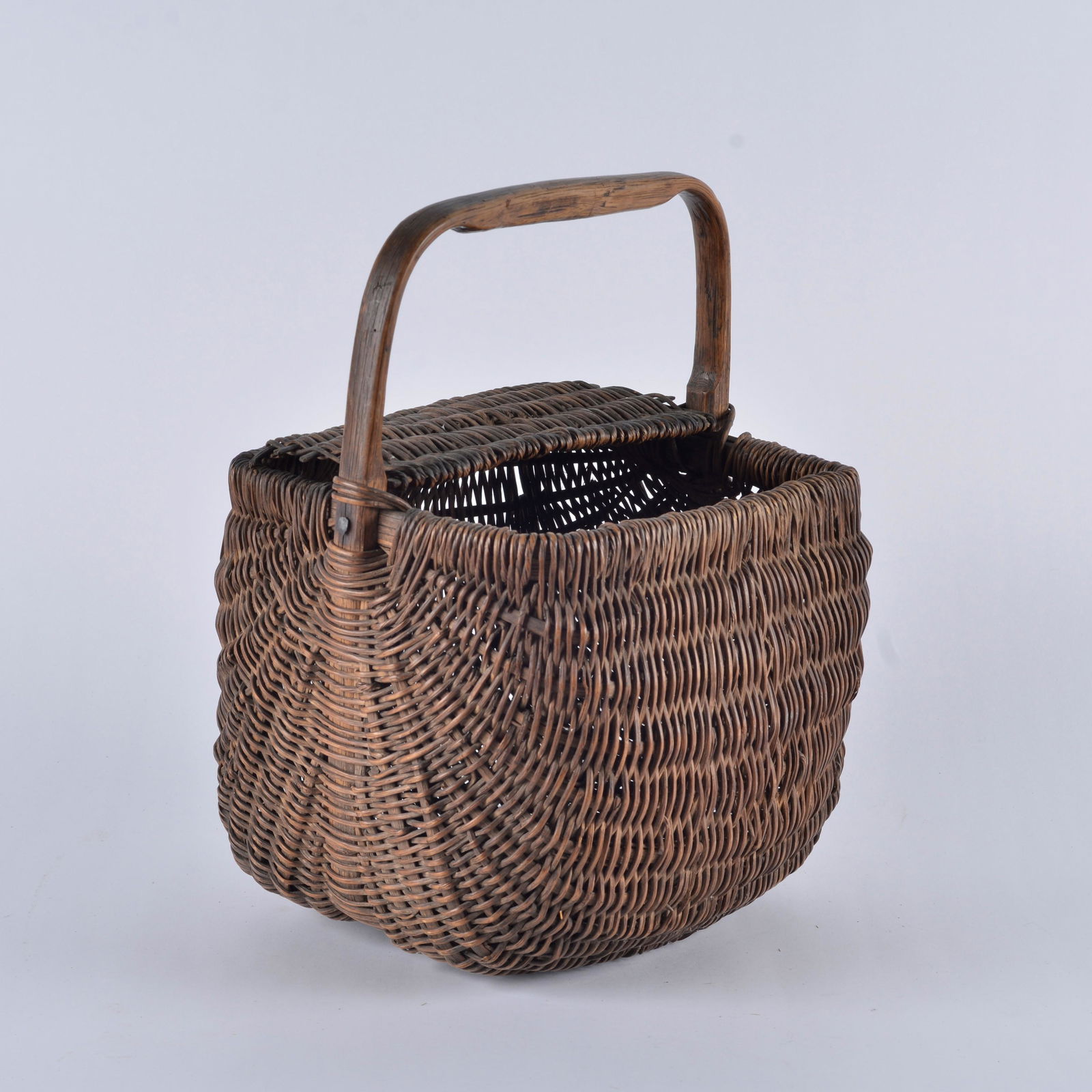 Oak Split basket half lidded (1 of 5)