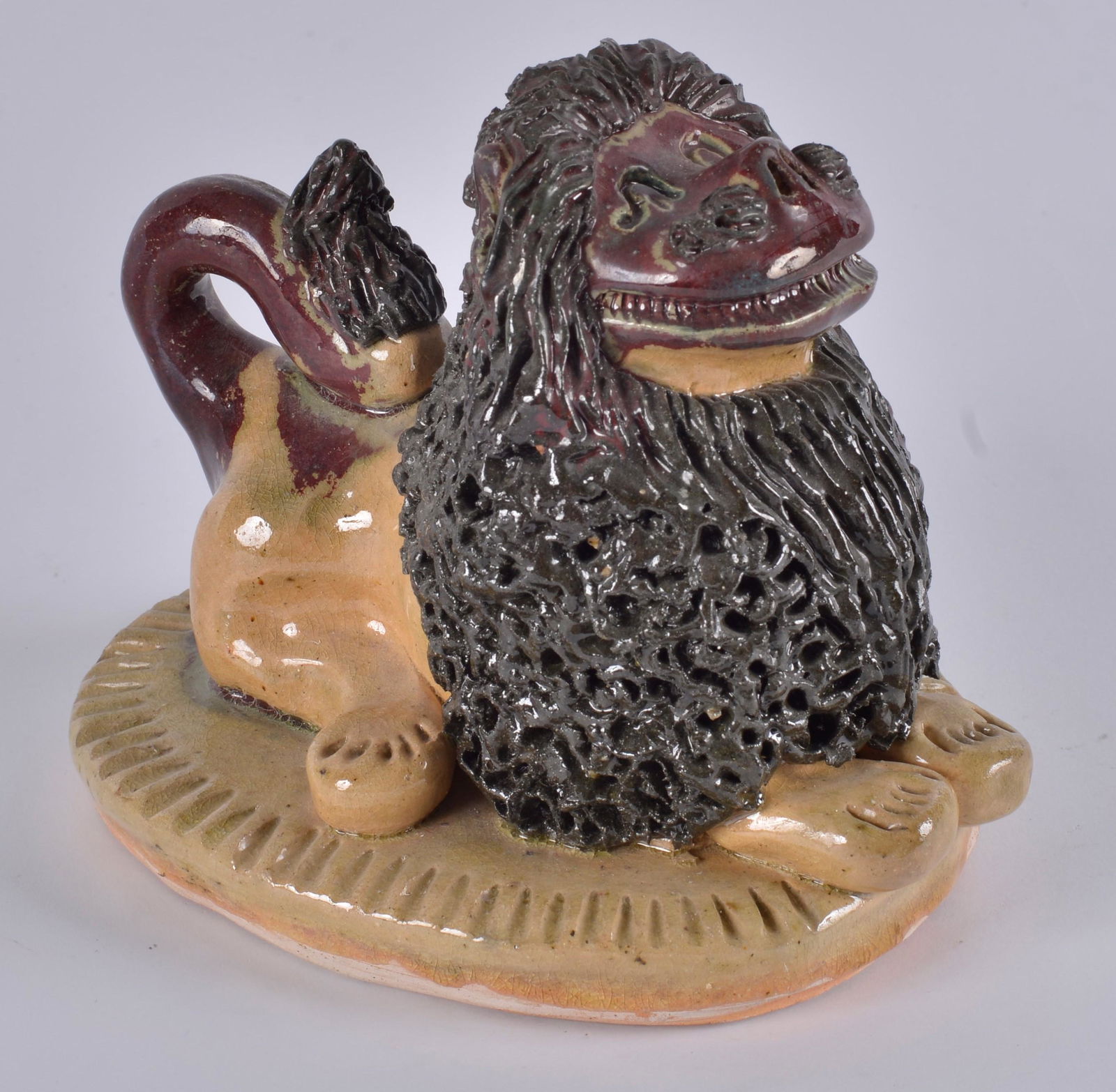 Billy Raey Hussey seated lion kiln #7 (1 of 4)