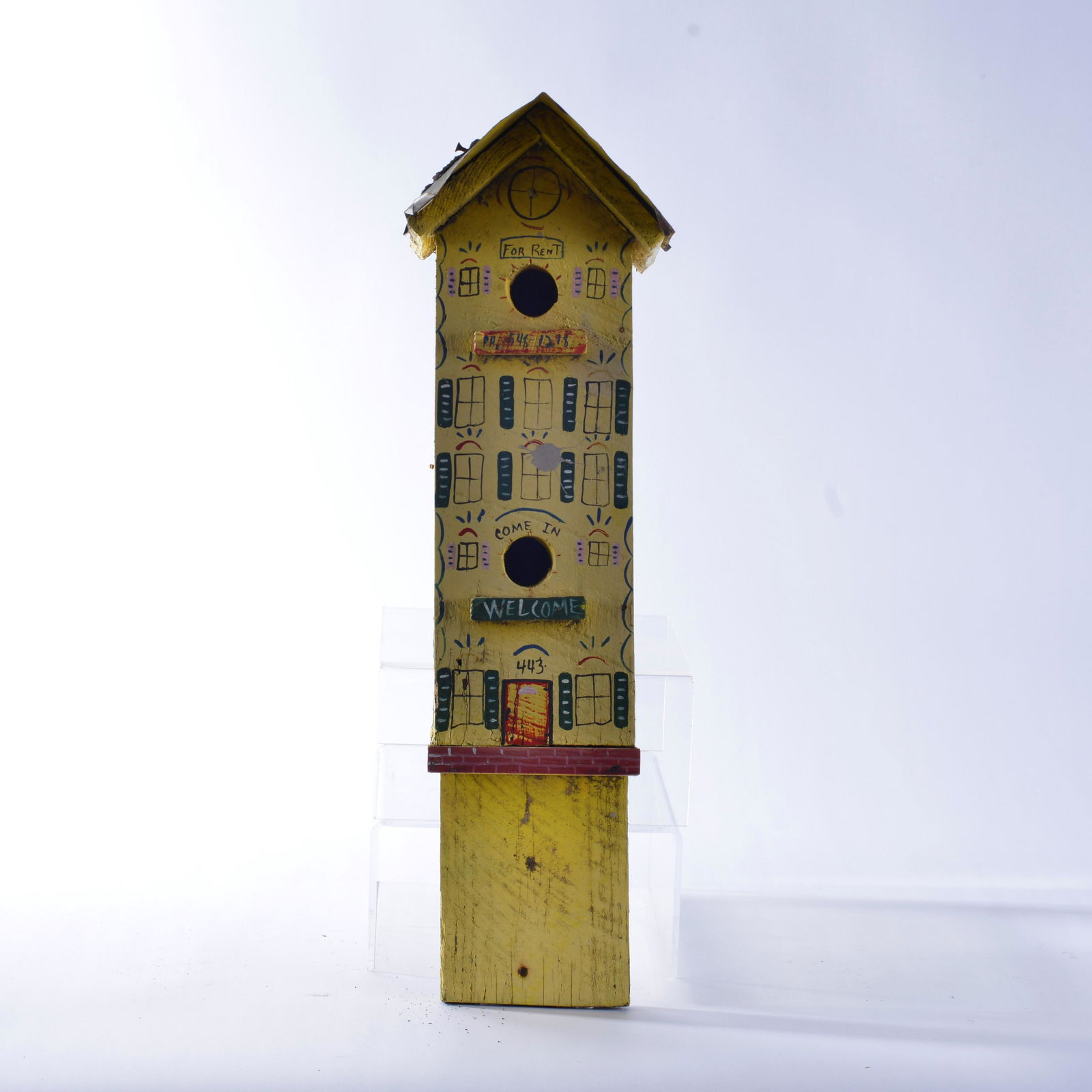 Benny Carter Environmental Bird House (yellow) (1 of 4)