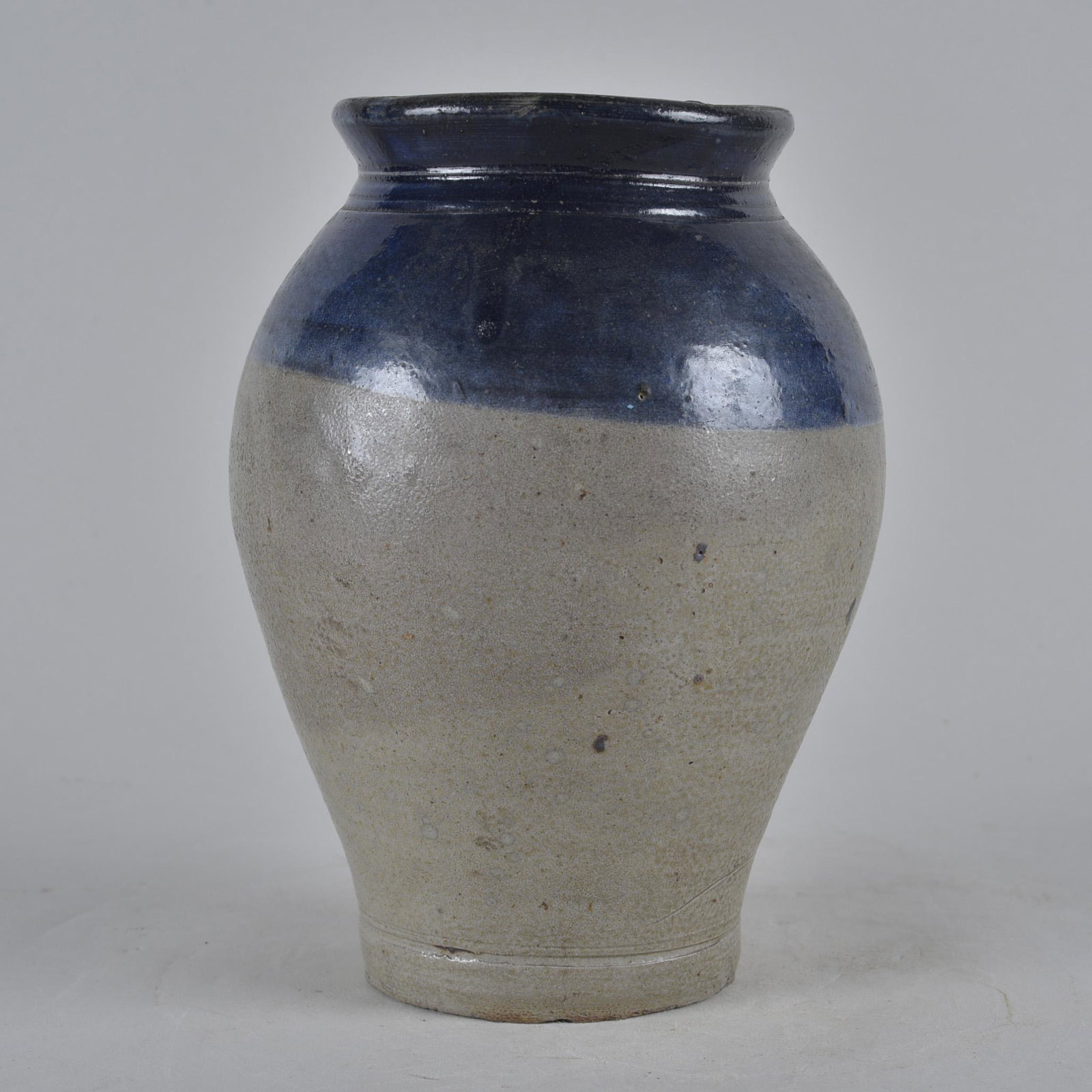 Stoneware Jar With Cobalt Blue (1 of 8)
