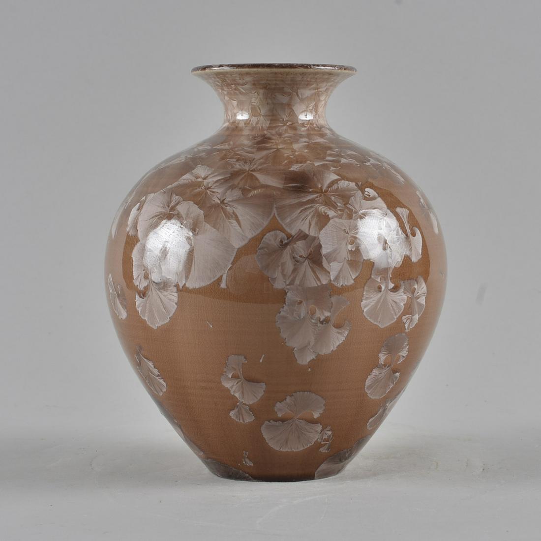 Phil Morgan Crystalline vase (1 of 5)