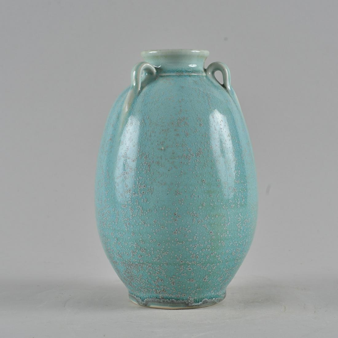 Ben Owen III UNC TV POTTERY VASE (1 of 4)