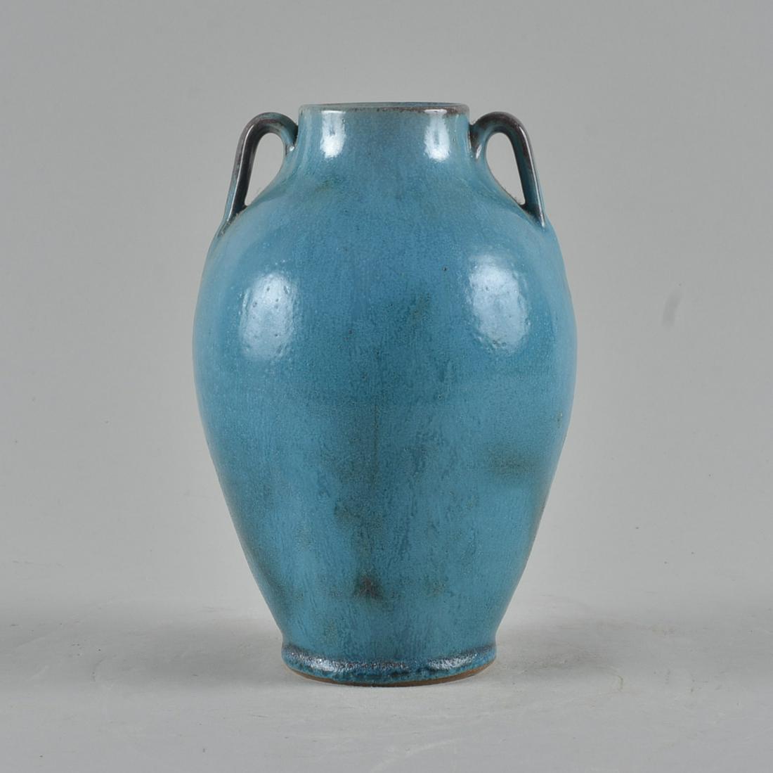 Ben Owen III Chinese Blue UNC TV POTTERY VASE (1 of 6)