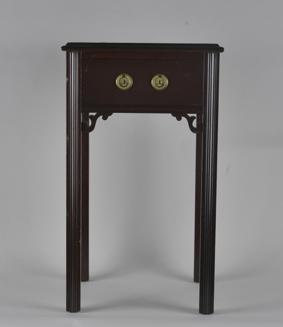 Chinese Chipendale style one drawer stand (1 of 2)