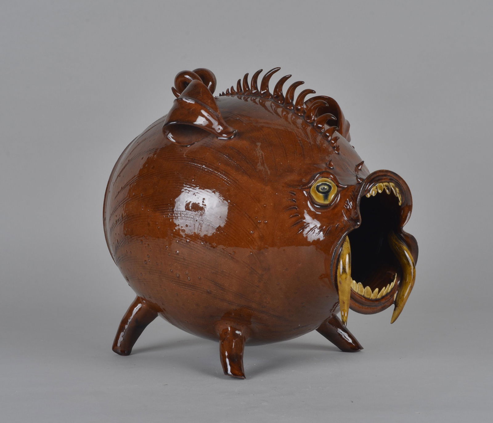 Roger Corn Folk Pottery Pig (1 of 5)