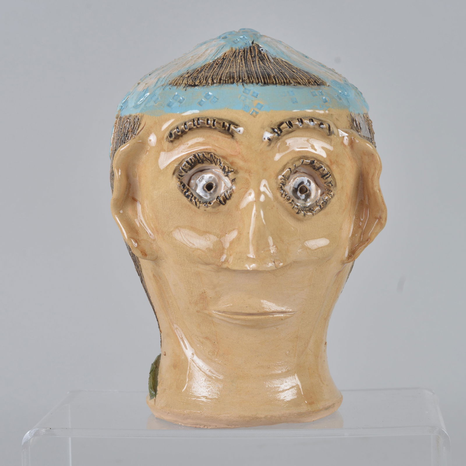 Bobby and Mary Ferguson Pottery Wig stand (1 of 4)