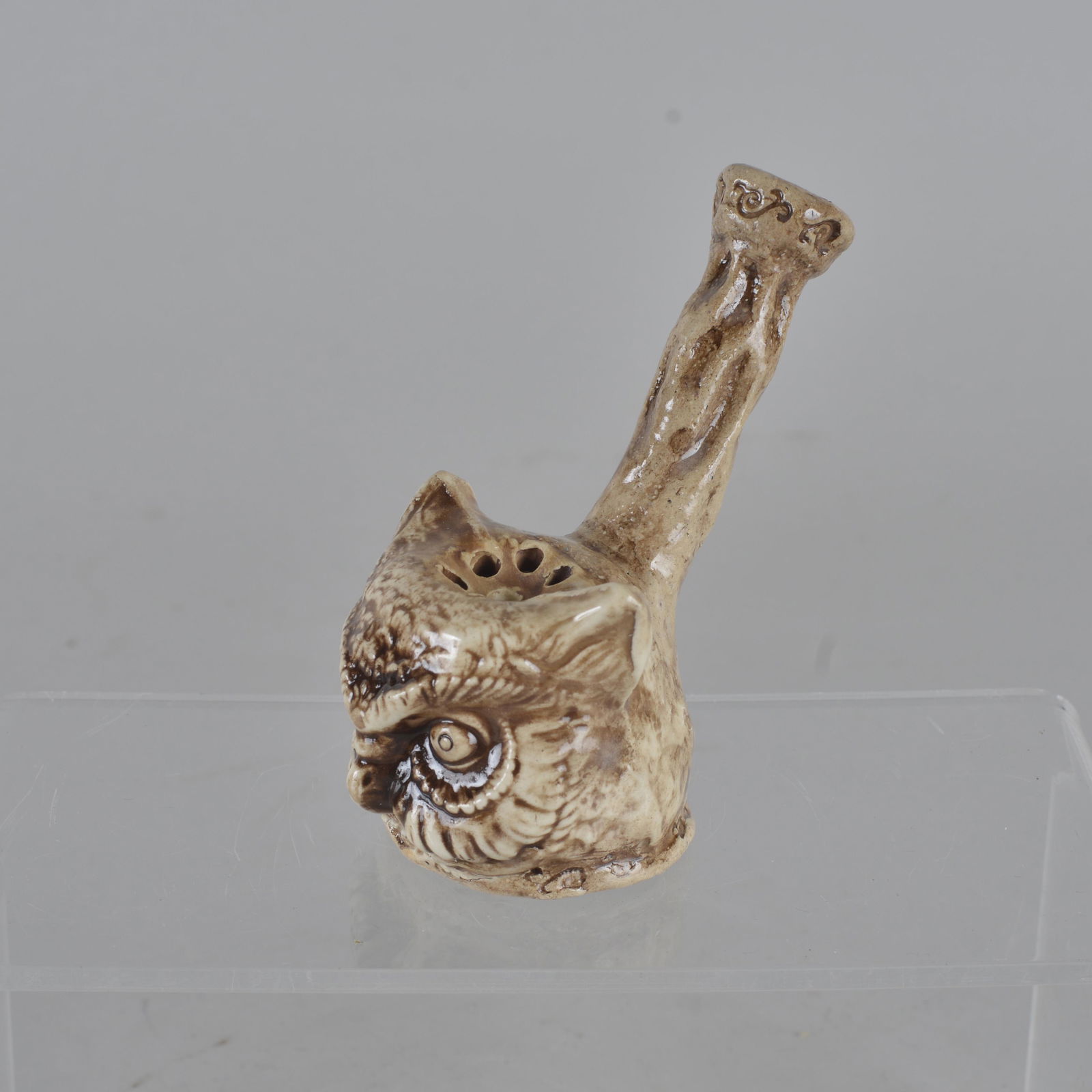 Stacy Lambert Owl Pipe (1 of 5)