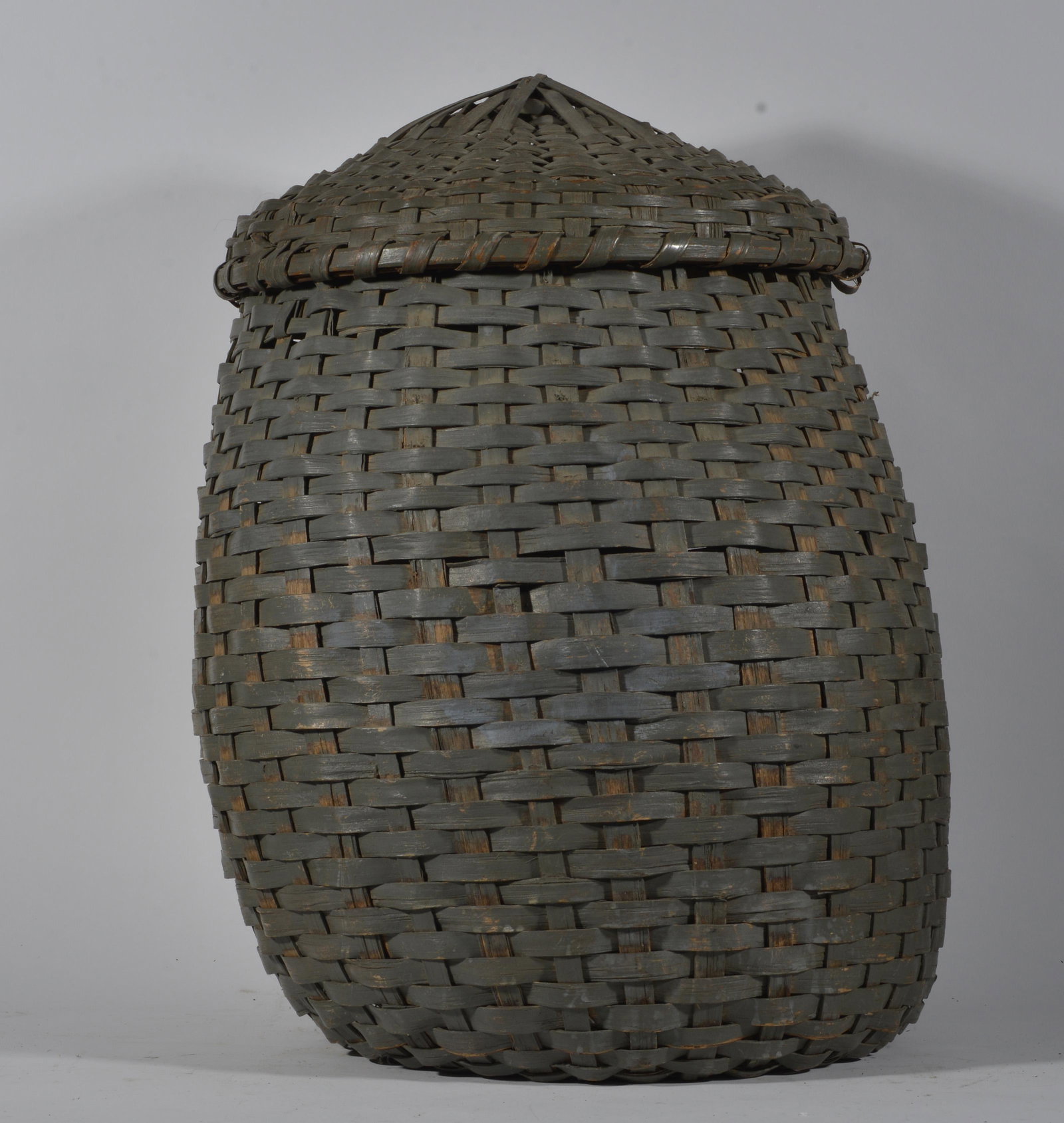 Large Plantation Basket with Lid: ca. 1840, 26" high with lid