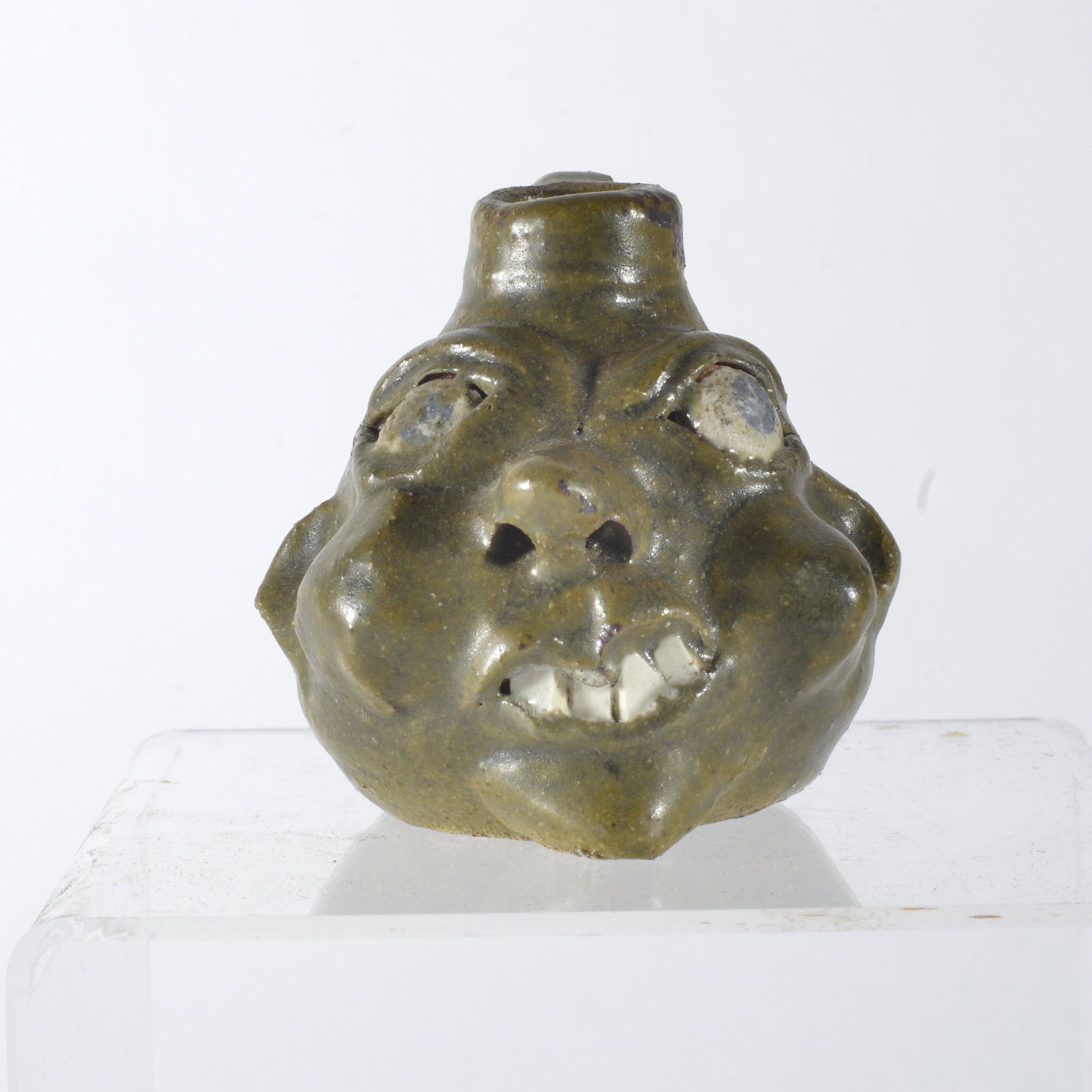 Grace Nell Hewell Miniature Face Jug (2001) (1 of 3)