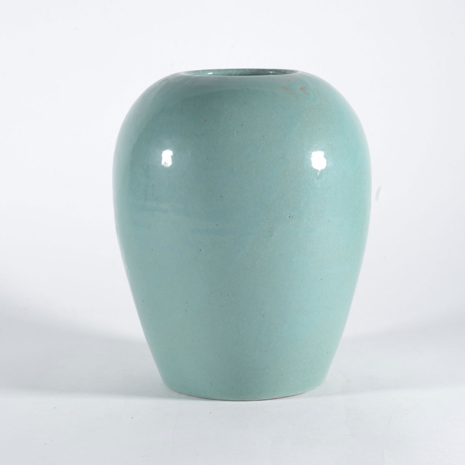 Kenneth George vase (1 of 3)