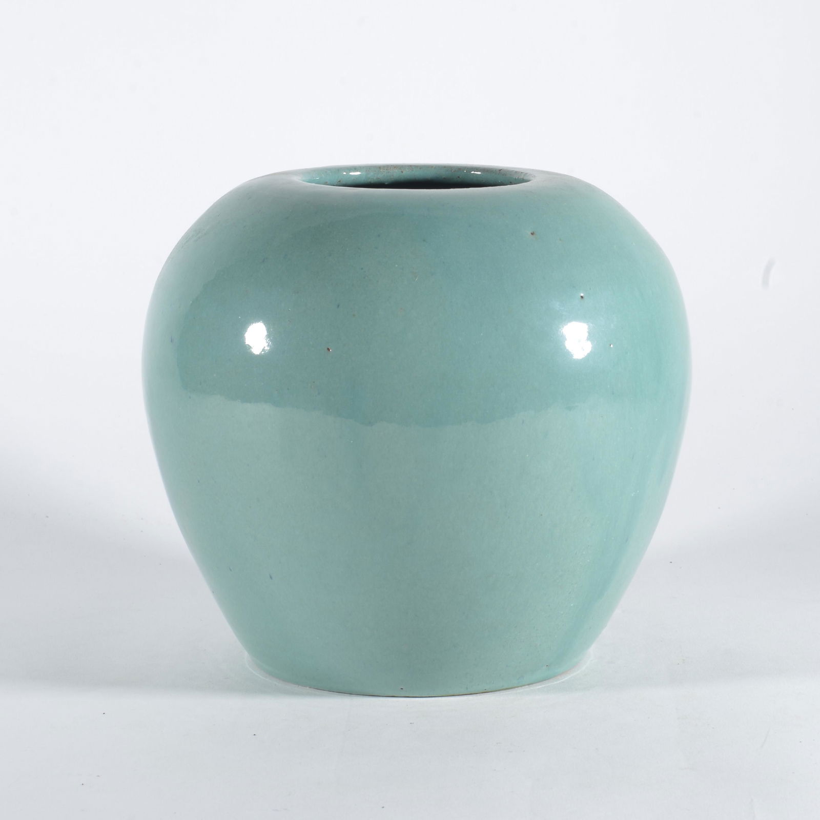 Kenneth George vase (1 of 3)