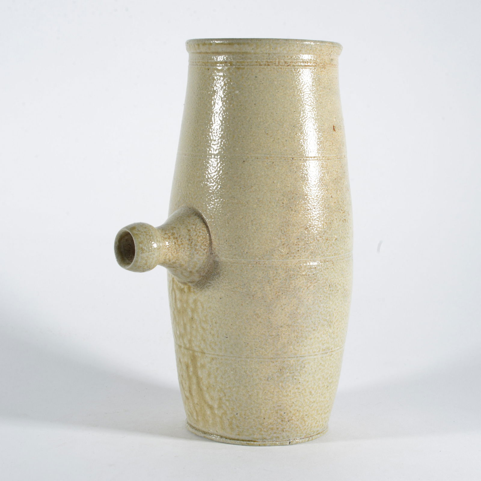 Mark Hewitt Salt Glaze Foot warmer (1 of 5)