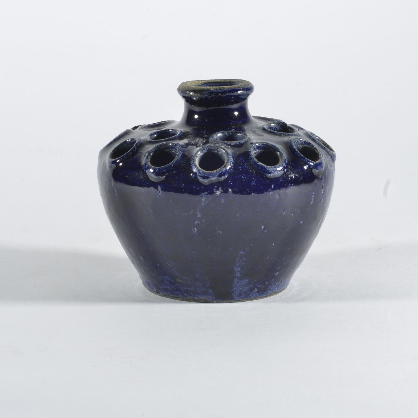 North Carolina Cobalt Blue Flower Frog (1 of 3)