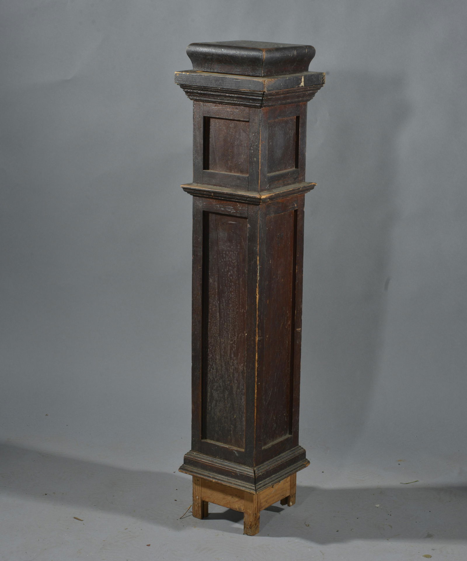 Antique wood Newell Post (1 of 2)