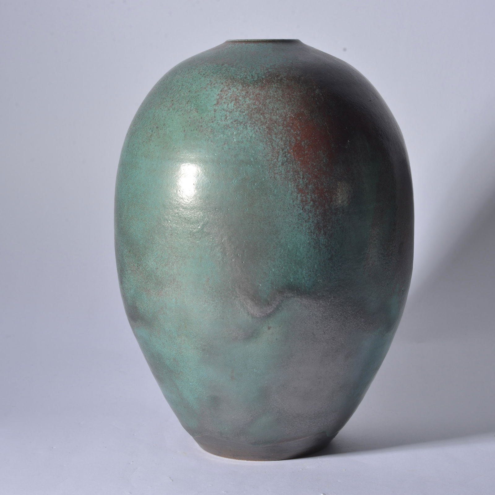 Ben Owen III Chinese Egg Vase (1 of 4)