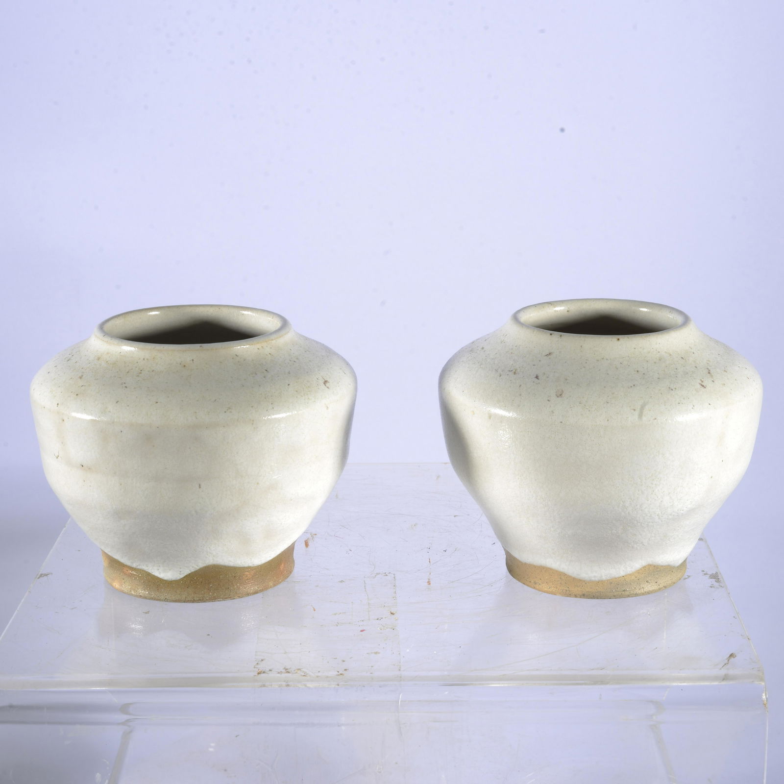 BEN OWEN MASTER POTTER PAIR OF WHITE EGGSHELL LOW VASES (1 of 4)