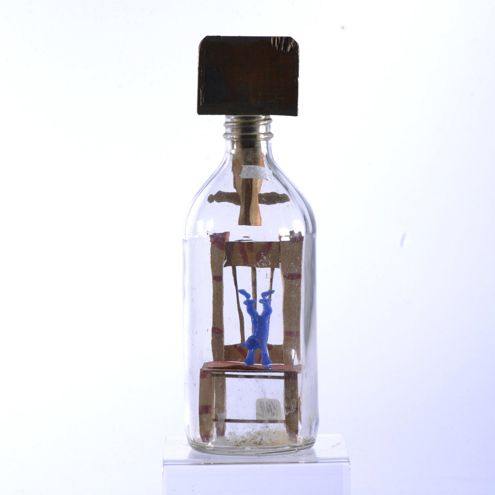 FOLK ART BOTTLE ART (1 of 3)