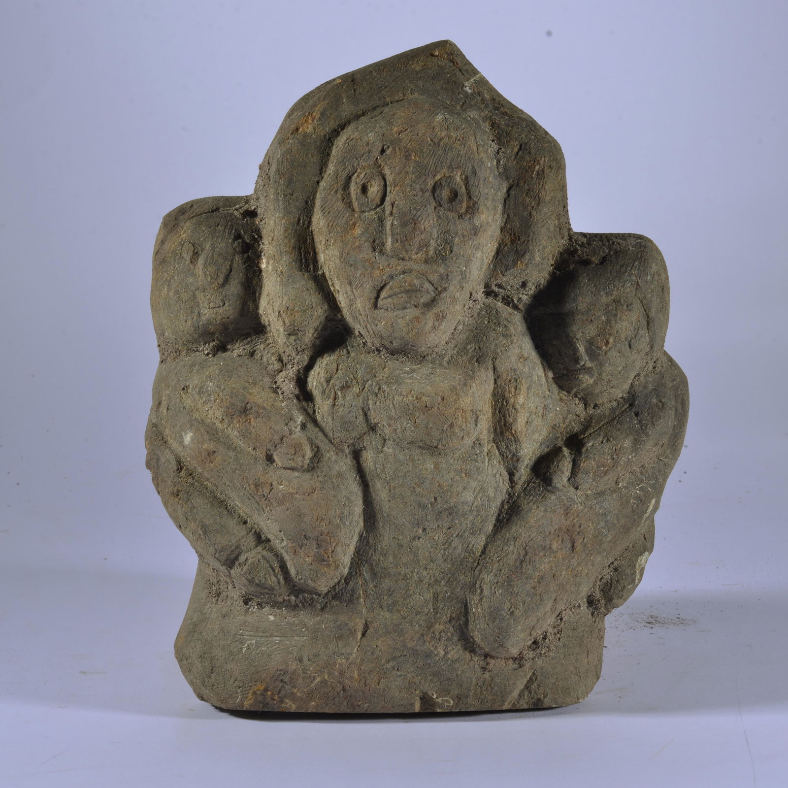 CHARLES SIMMONS STONE CARVING (1 of 4)