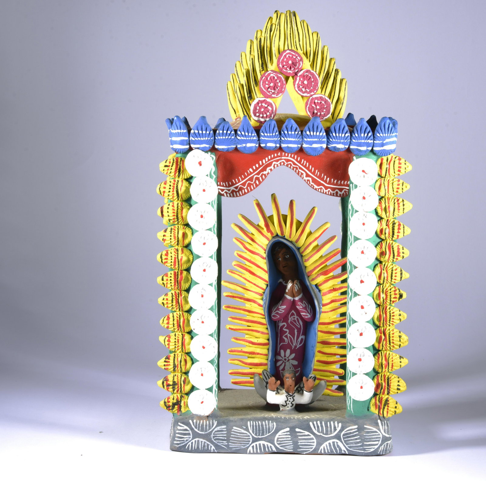 MEXICAN FOLK ART CLAY SCULPTURE: MOLDED CLAY, SIGNED ON BOTTOM MEXICO. 16.75"x9.5"