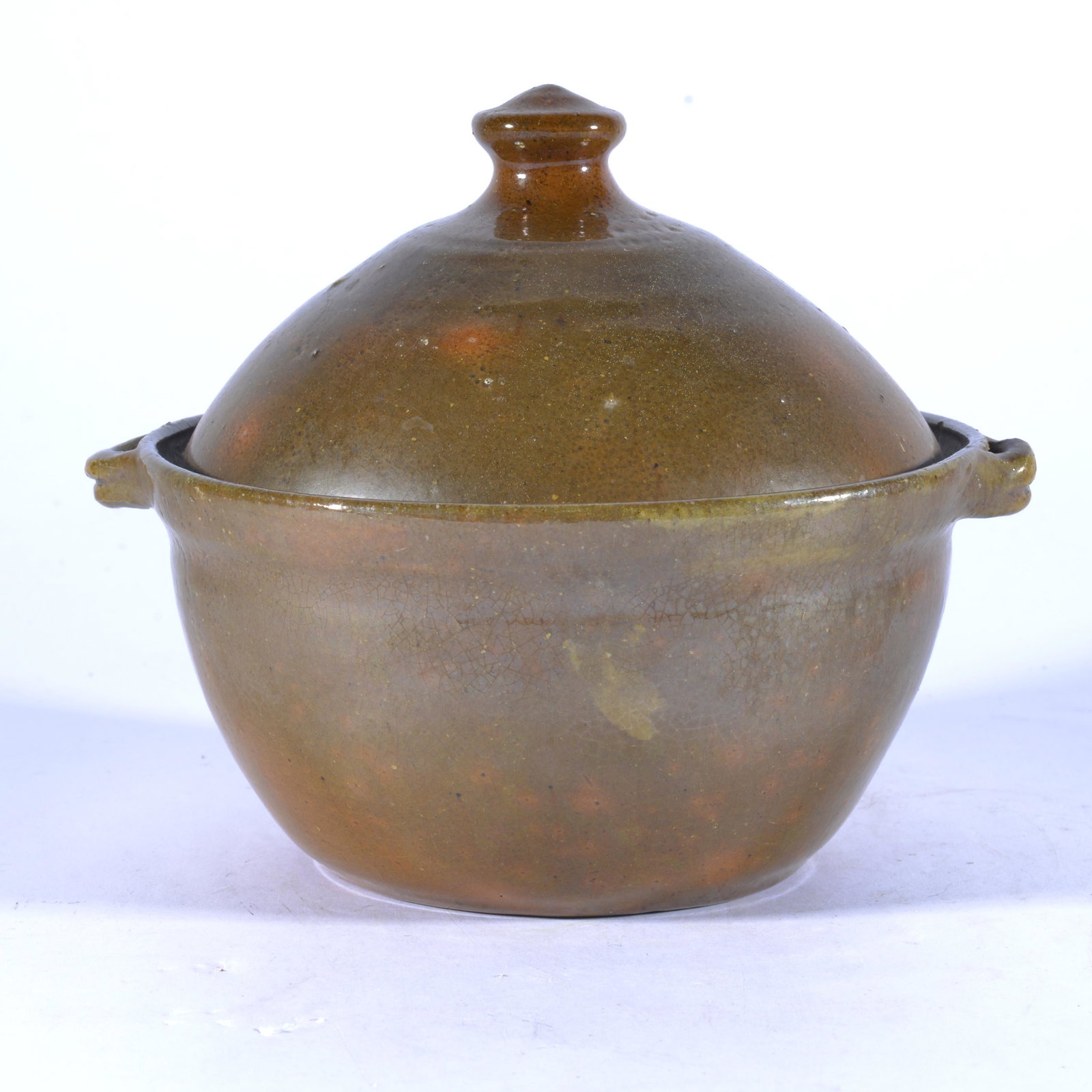 JUGTOWN LIDDED BEAN POT 1920-30s SEAGROVE NC: Stamped on base. Very much functional ware for a kitchen. Dimensions 6" wide and 5.5" to top of lid.