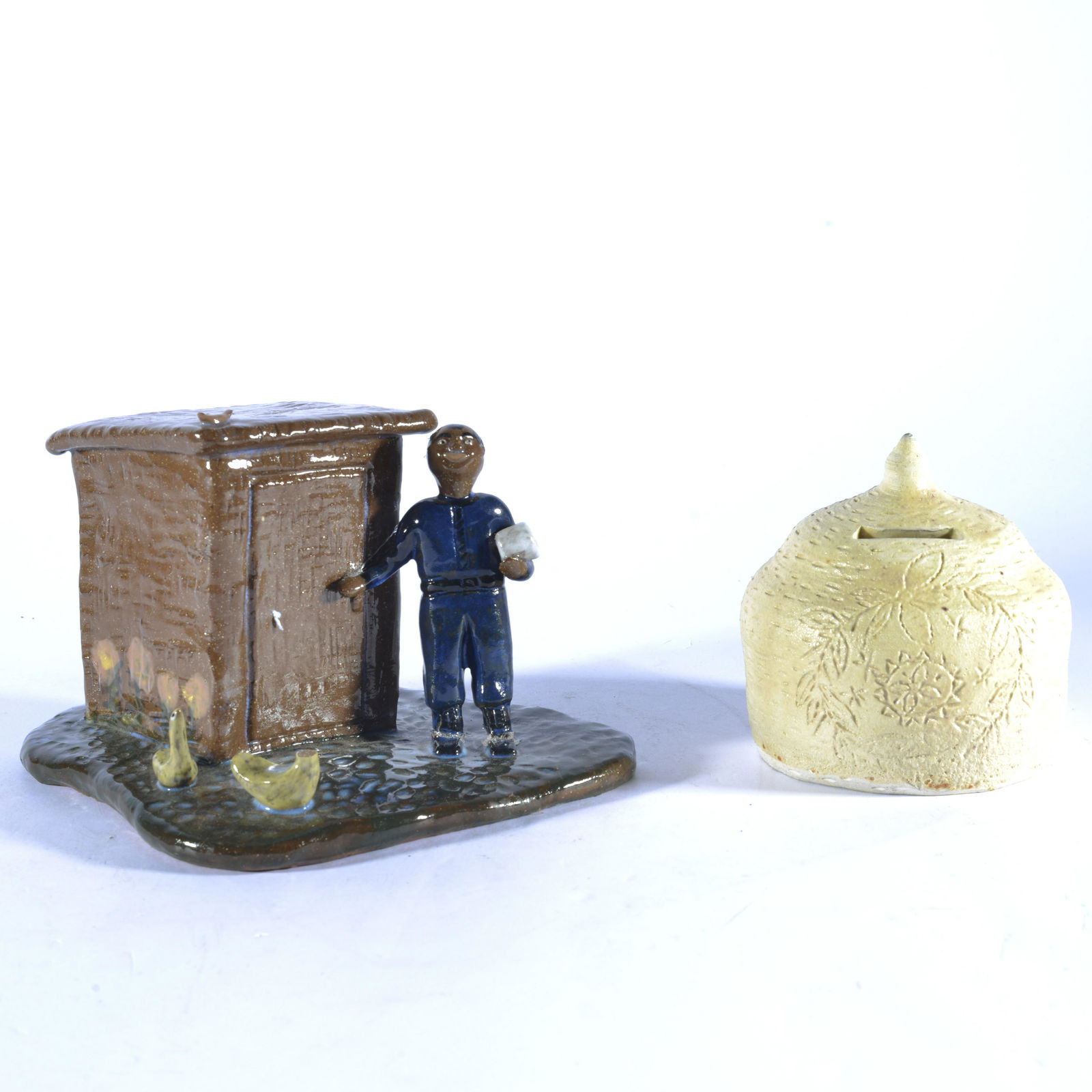 ELLEN MARTIN OUTHOUSE POTTERY SCENE & UNIQUE INSCRIBED BANK: Ellen Martin was the daughter of self taught artist Carrie Graves of Eden NC. Ellen died in 2004 in her 40s. She did not have a kiln and would fire her work with Charles Moore through friends. Charles