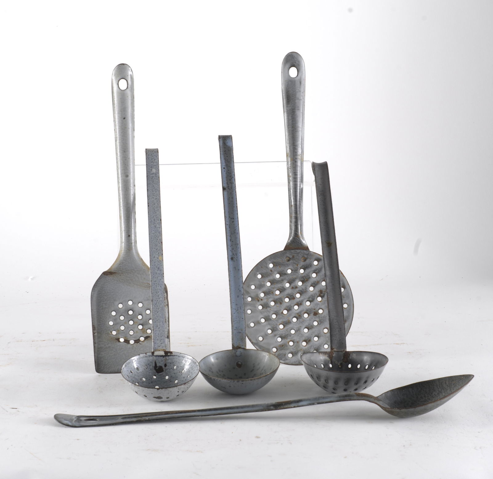 Six Pieces Various Gray Enamelware Kitchen Utensils (1 of 2)